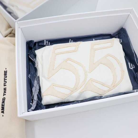 Dr Woo x LiveWire x Mikey Ojeda Silent Dancer box set - Picture 8 of 10